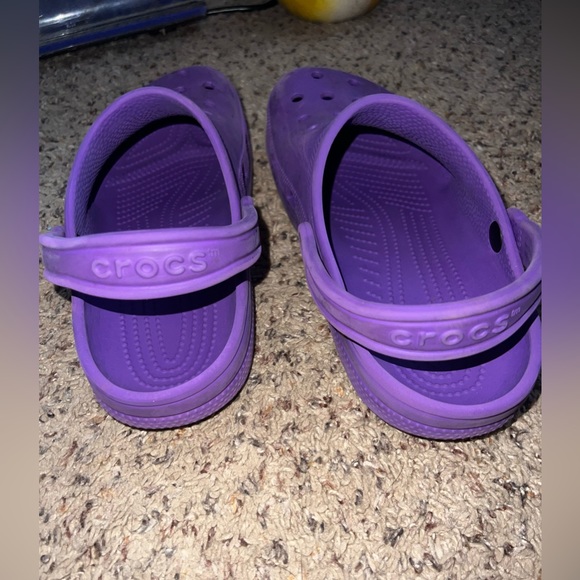 Purple crocs - Picture 2 of 4